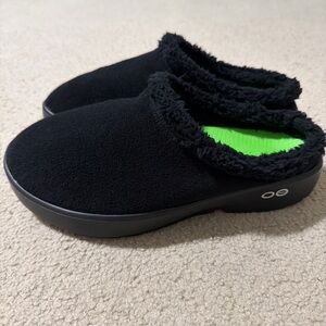 OOFOS OOcoozie Men’s Size 10 Mule Shoes Slides Sandals Slippers Slip Ons NEW